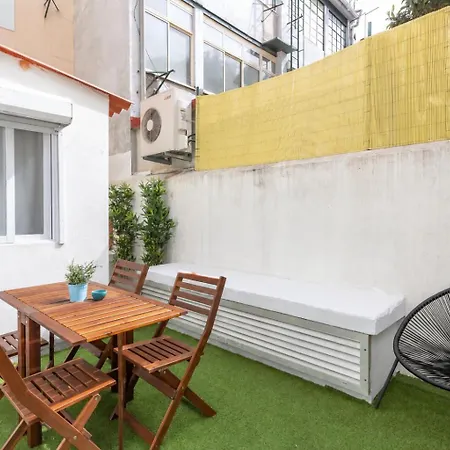 Apartamento Sunny With Patio, By Timecooler