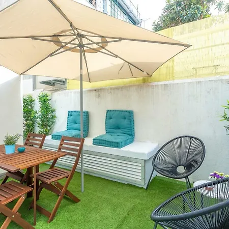 Sunny With Patio, By Timecooler Apartment