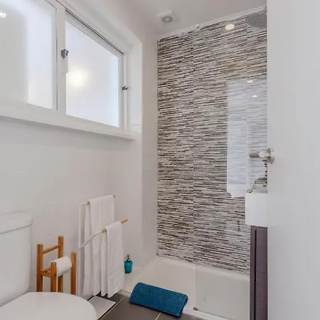 Apartment Sunny With Patio, By Timecooler *