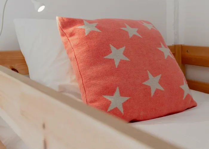 דירה Sunny With Patio, By Timecooler ליסבון